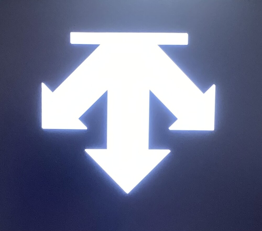 メンズ　防風裏地付きフルジップセーター