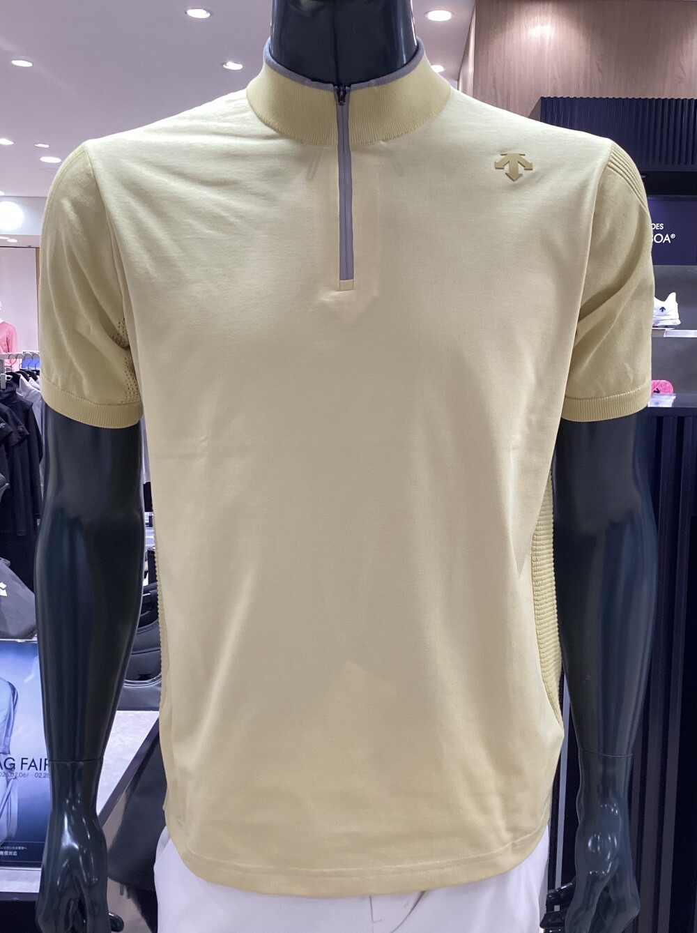 メンズハーフジップ半袖シャツ