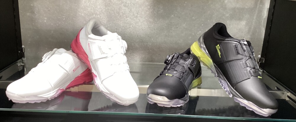 スパイクレス　ゴルフシューズ