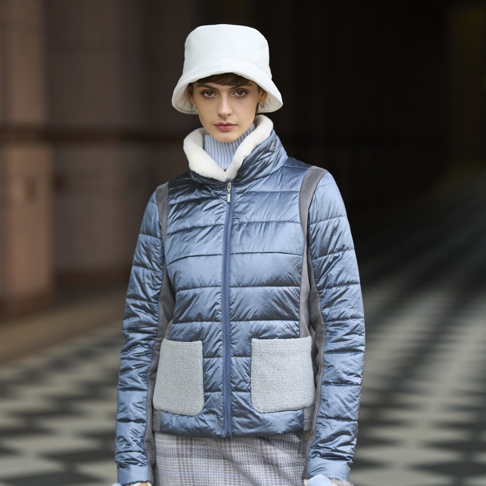 中綿防寒ブルゾン 