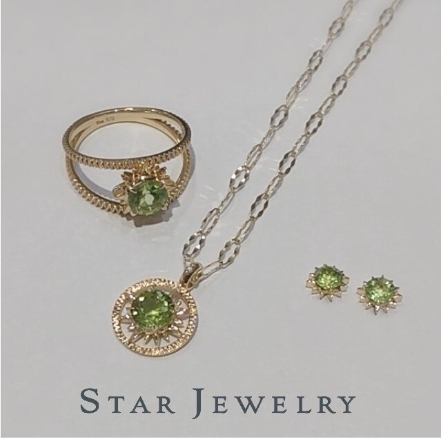 Star jewelry ペリドットハートネックレス