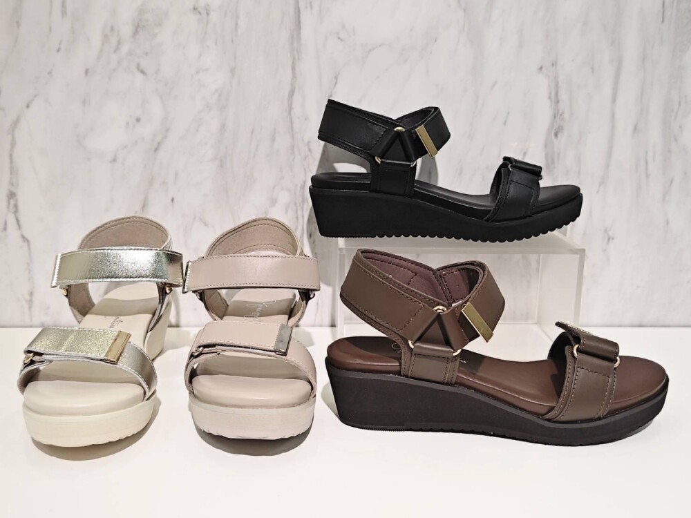 DEEP SUMMER　～LATE SUMMER SANDALS～