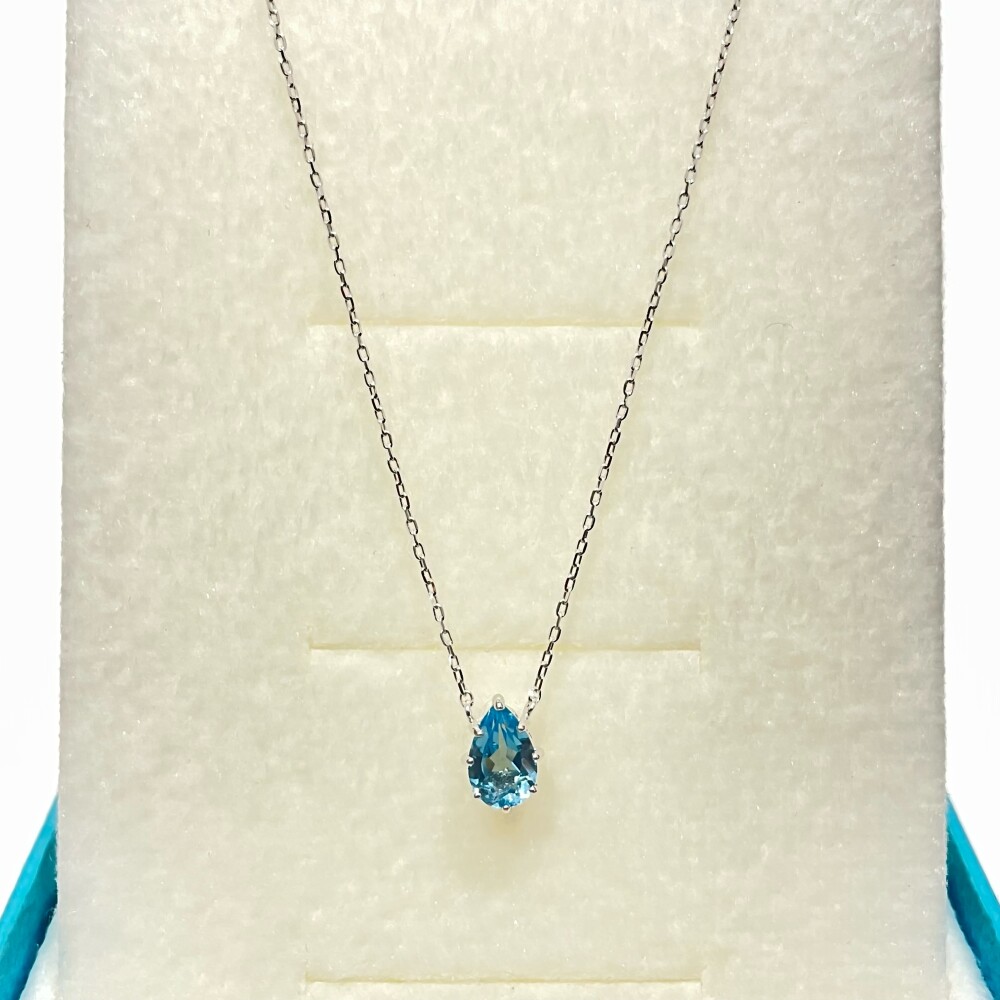 11月の誕生石使用のネックレス