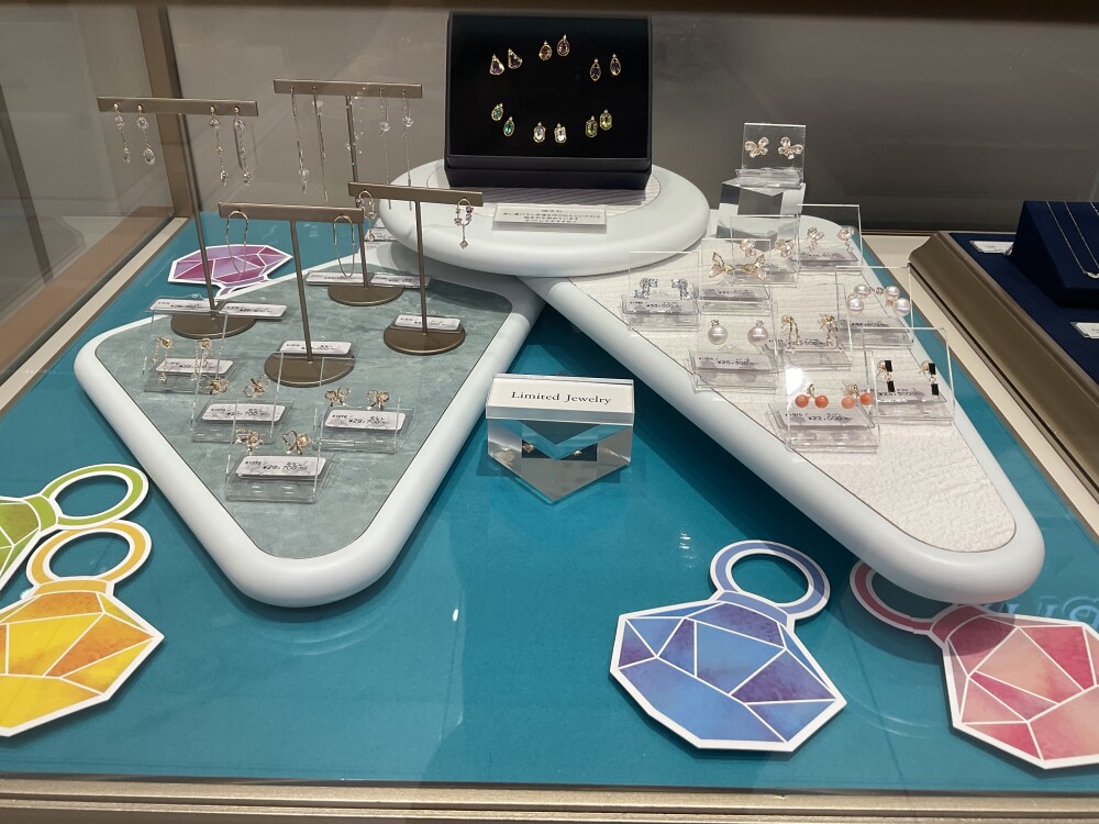 デイリー使いのプチピアス