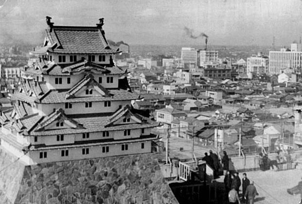 その五　松坂屋の屋上に名古屋城を築城！？