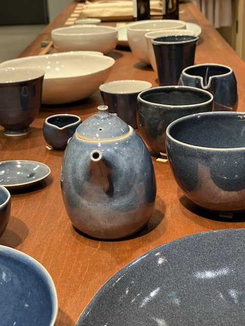 ババグーリ 白磁と瑠璃磁のうつわ