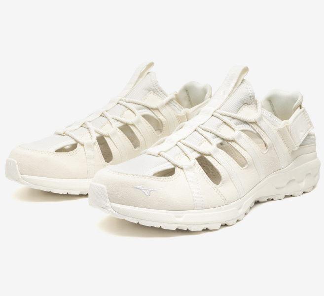 Switch　 Your　Way,自分らしい一歩を　 ウェーブエボークスイッチスエード(ウォーキング）