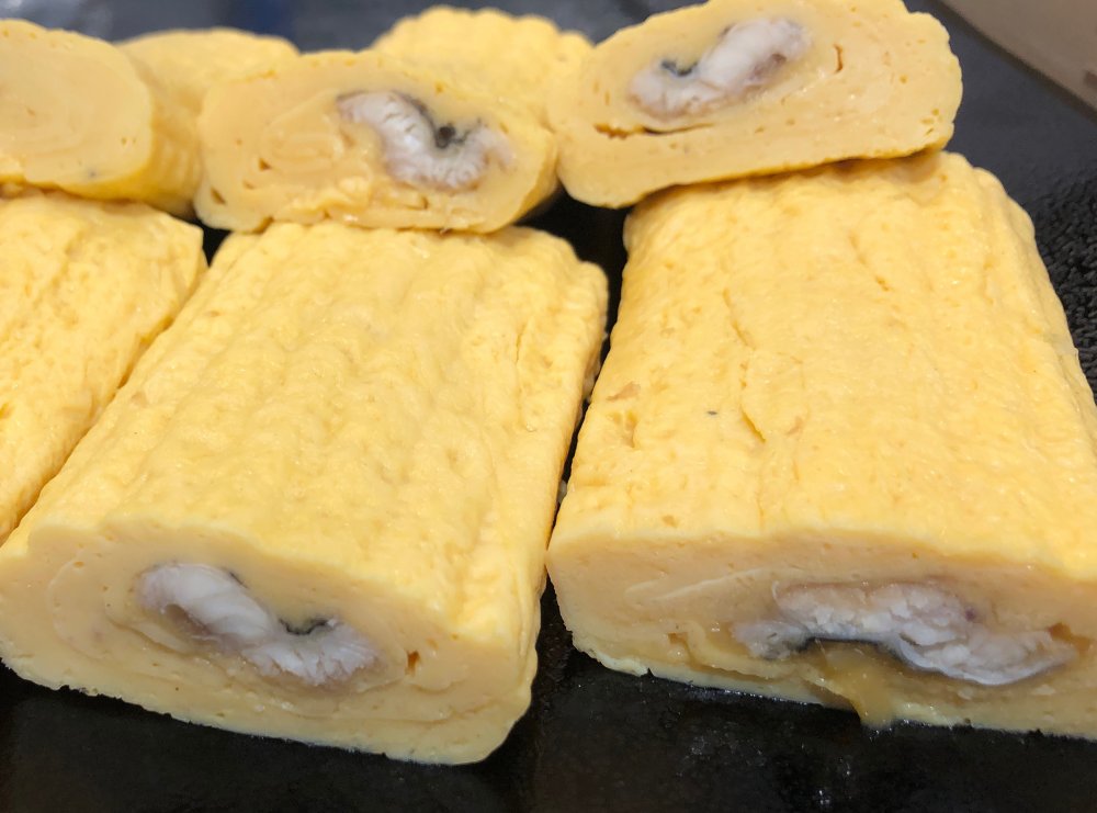 あなご入り出し巻き玉子