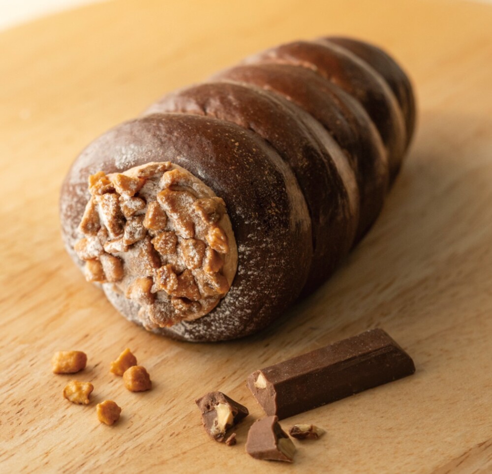 季節のコロネ　ミルクチョコレートクランチ