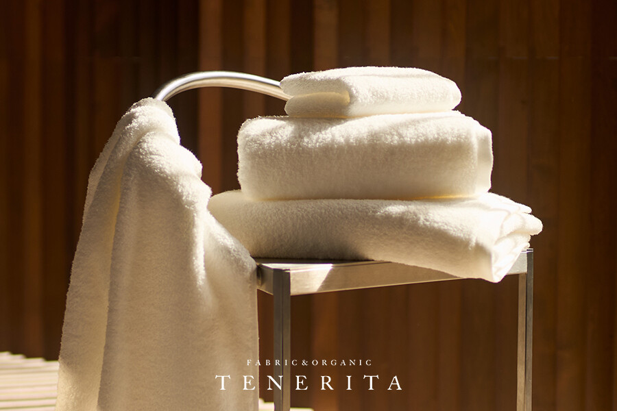 新しい年のはじまりに、ホワイトのタオルを