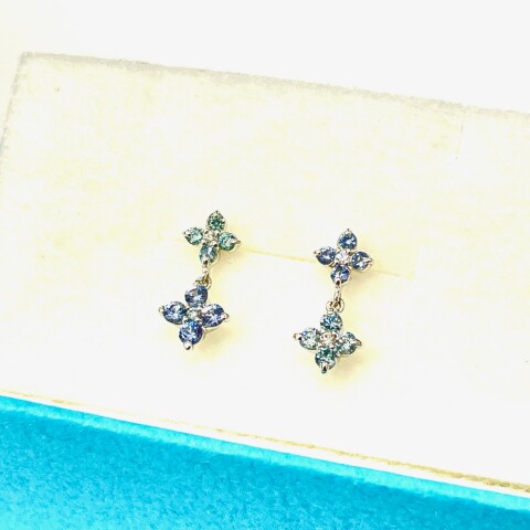 花モチーフの揺れるピアス | セイレーンアズーロ | 松坂屋名古屋店公式 SHOP BLOG