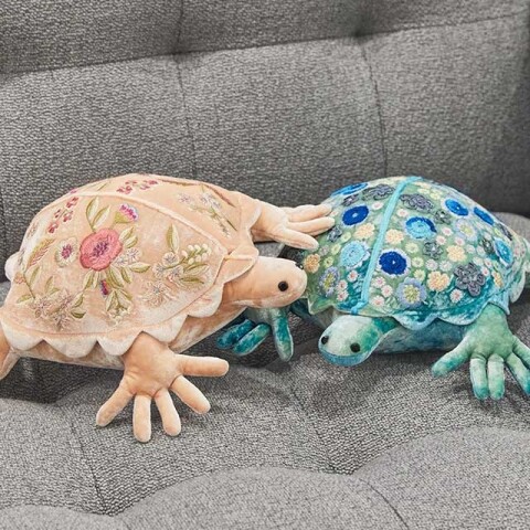 レオナールスポーツ 刺繍 ビーズ スパンコール　カシミヤ90% 40サイズ オートクチュールのビーズ・スパンコール刺繍 | 株式会社誠文堂新光社