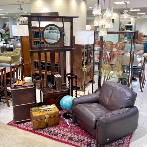 ヴィンテージソファが入荷しました | ロイズ・アンティークス | 松坂屋