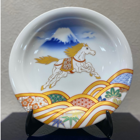午』天翔る白馬に吉祥波 縁起皿 | 深川製磁 | 松坂屋名古屋店