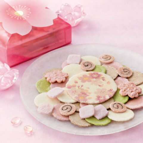 茶菓子盆 透かし紅葉に桜花弁 新品未使用箱入り 65d787fb.jpg