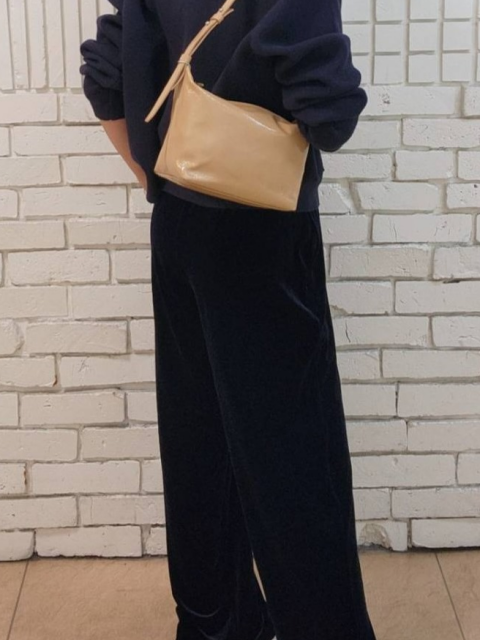 エナメルバッグ