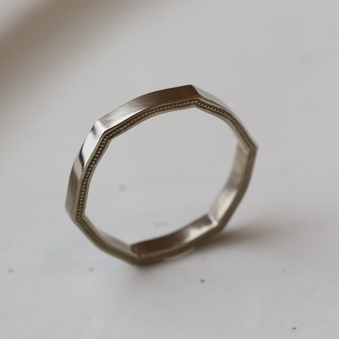himie | Square Ring