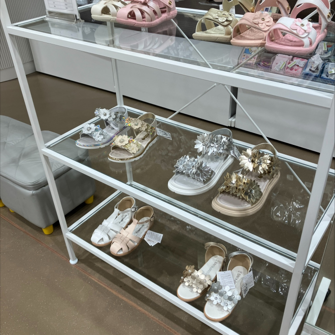 夏のおしゃれに☆サンダル紹介♪