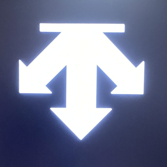 メンズ　防風裏地付きフルジップセーター