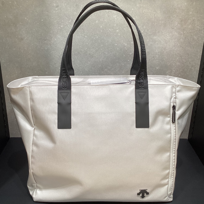 ボストンバッグ