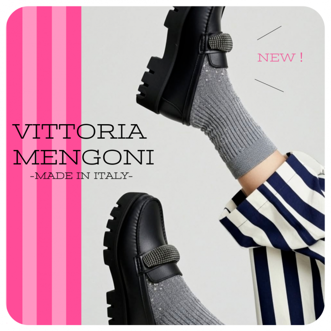 【MADE IN ITALY】ヴィットリアメンゴーニの厚底ブラックローファー