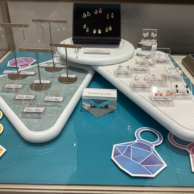 デイリー使いのプチピアス