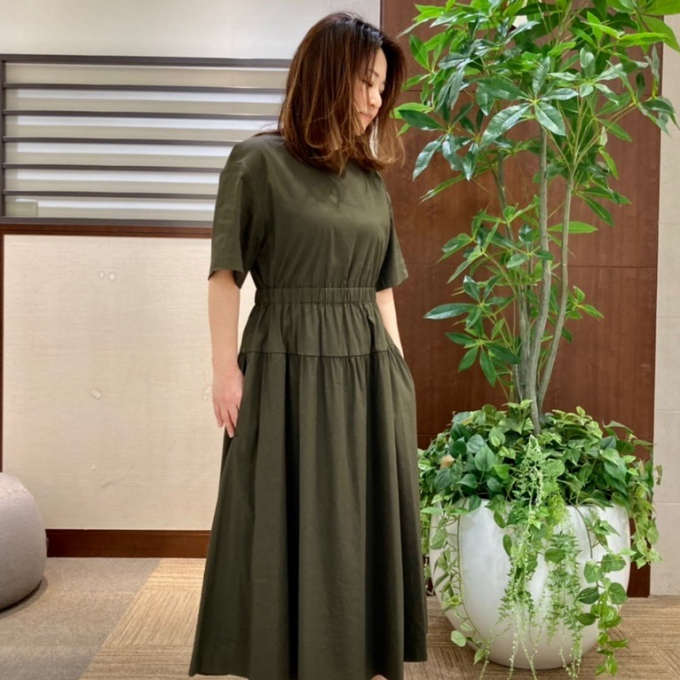 一枚で様になるワンピース