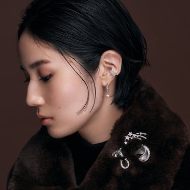 来年の干支　馬のアクセサリー