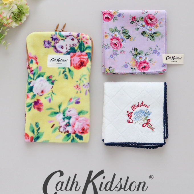 【New！】Cath Kidston🌼ハンカチデビュー✨