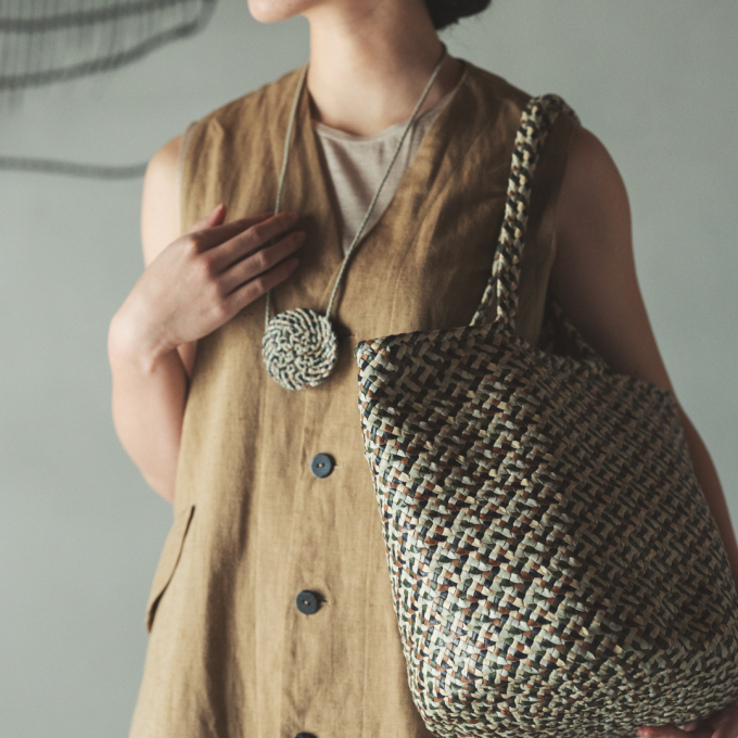 ヨーガンレールのゴートメッシュ