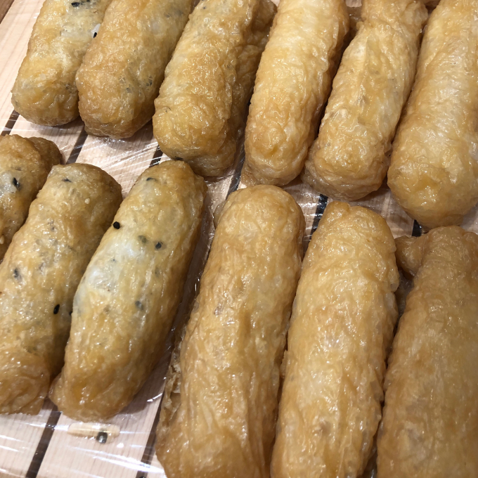 「右大臣」の稲荷寿司