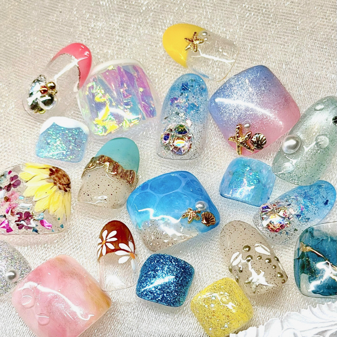 海・お花・きらめき♪夏のおすすめネイル
