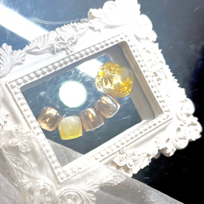 秋の薫りを爪先にのせて♡金木犀モチーフ×アンティークニュアンスフット✨