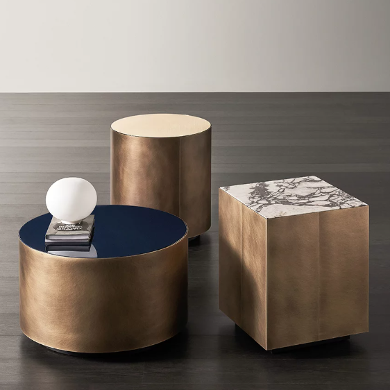 【MERIDIANI】造形美を極めたローテーブル〈BELT〉