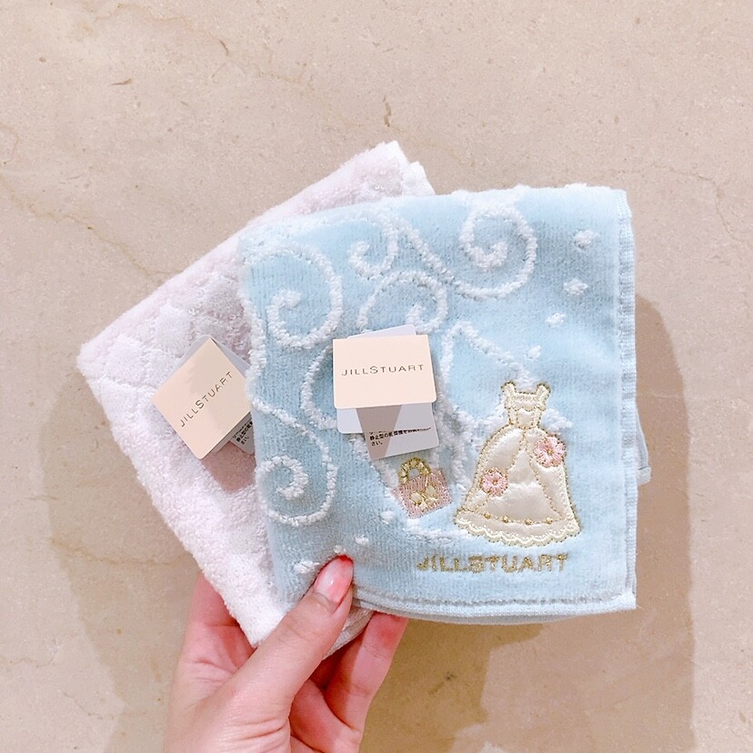 ﻿﻿【Love❤︎zakka!】可愛いが大好きな方へオススメ💖 《JILL STUART》タオルハンカチ✨