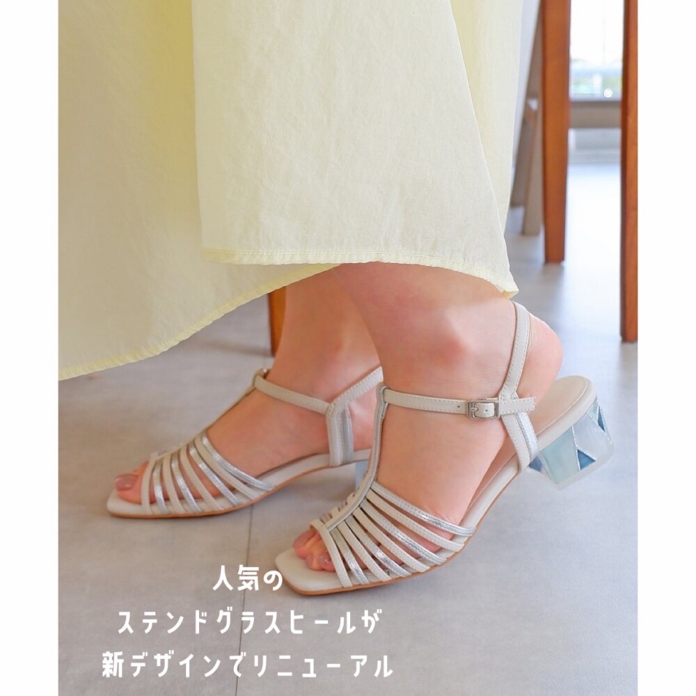 MODE KAORI(モードカオリ)より最新サンダルをご紹介‼️