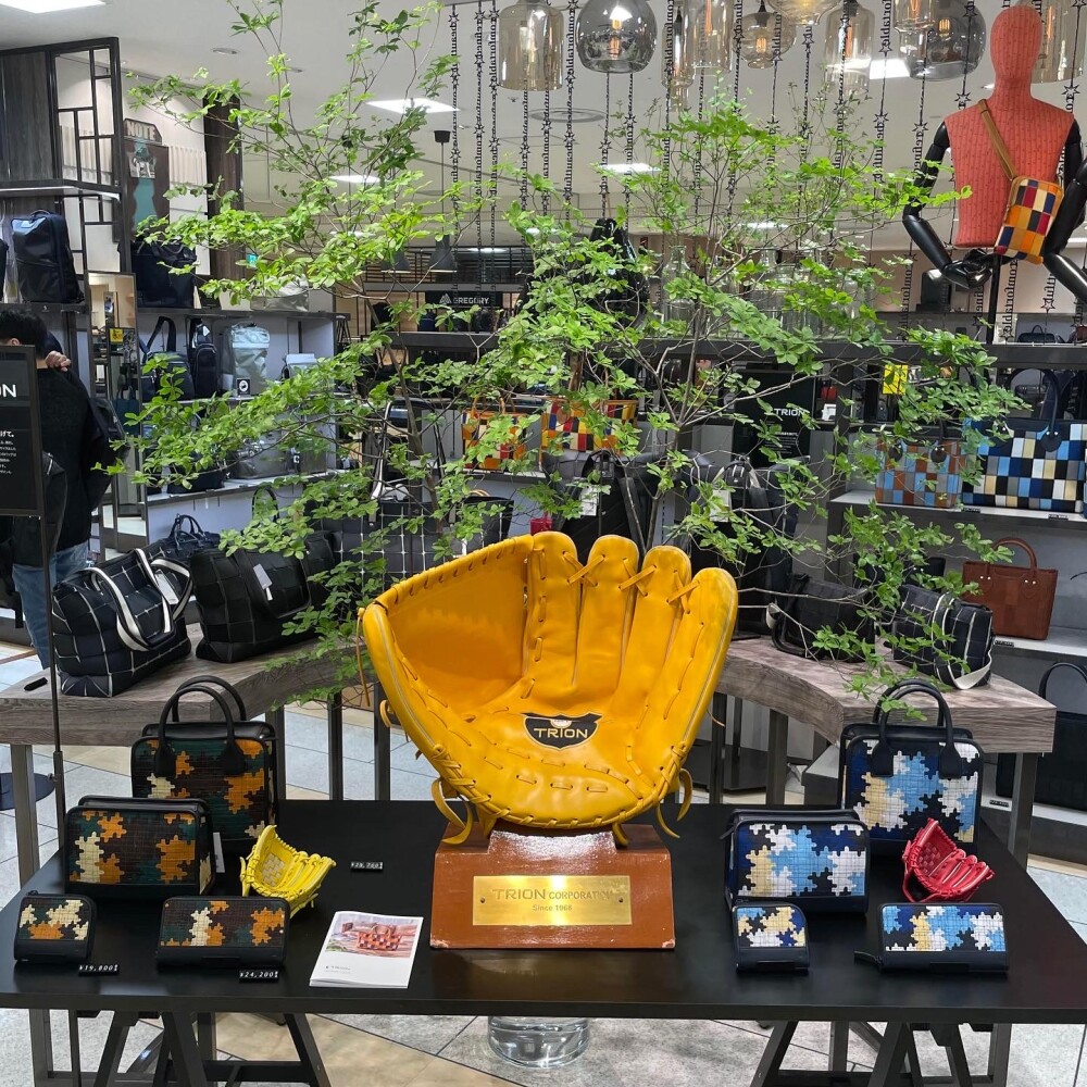 野球⚾️グラブメーカーが作るバッグブランド《TRION/トライオン》