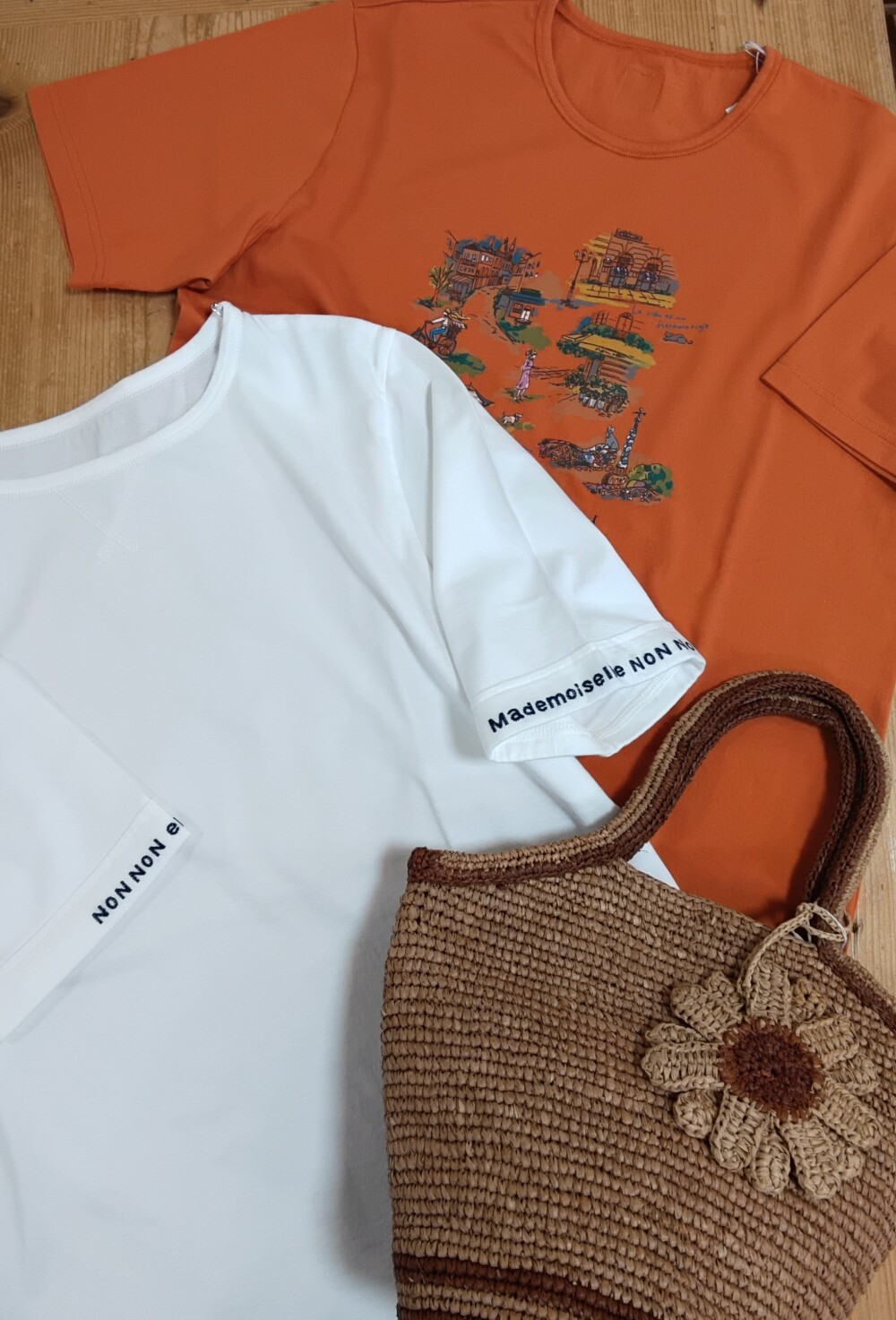 今すぐ使える涼しげTシャツ
