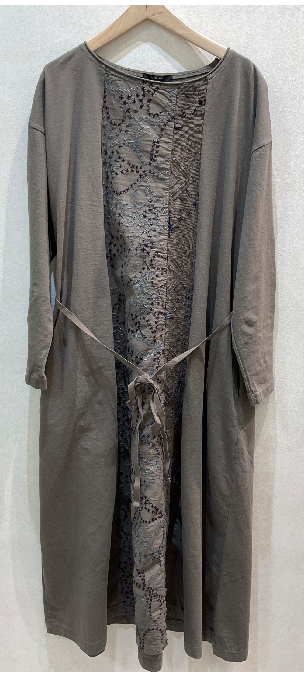 ミシン&ハンド刺繍パッチワークワンピース