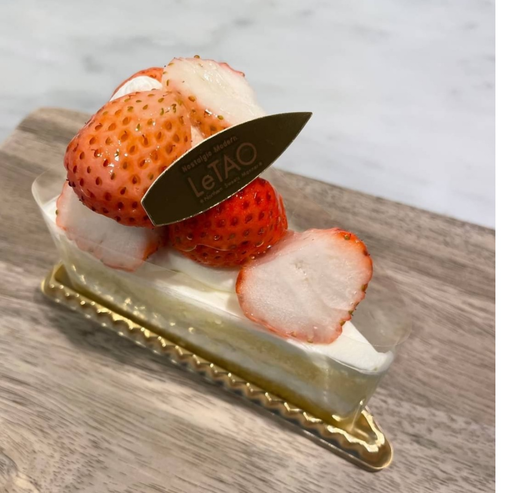 桃薫苺のフロマージュショートケーキ