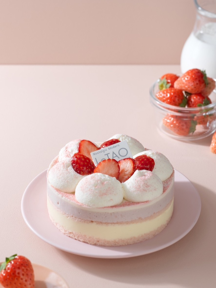 【ルタオ】期間限定❗️〜苺みるくショートケーキ〜
