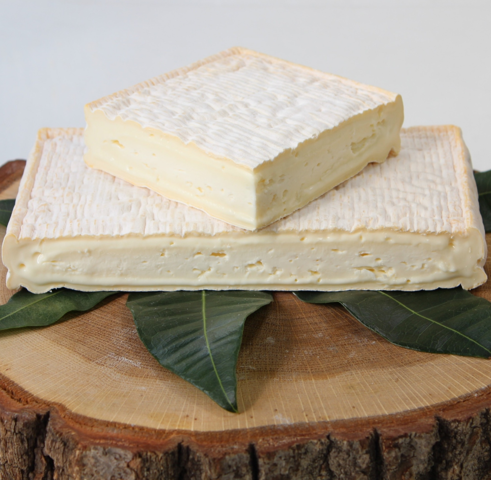 食で旅する北海道　登別チーズ「ピエールカレ」