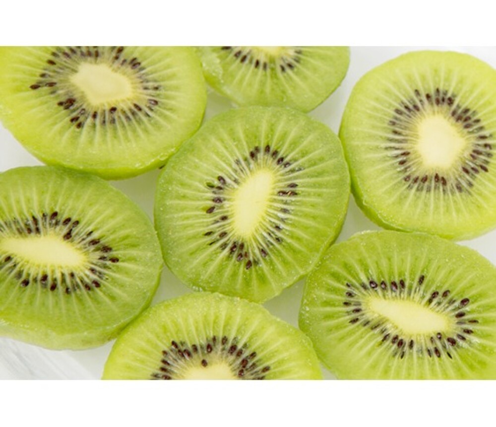 果肉たっぷり！甘酸っぱい旬のキウイ🥝