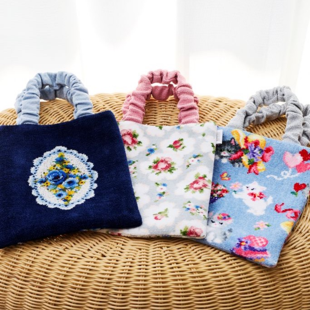 【フェイラー】母の日ギフトにもおすすめ！ハンドルバッグコレクション　人気のギャザリングバッグ　2026年春夏は3柄で登場‼️