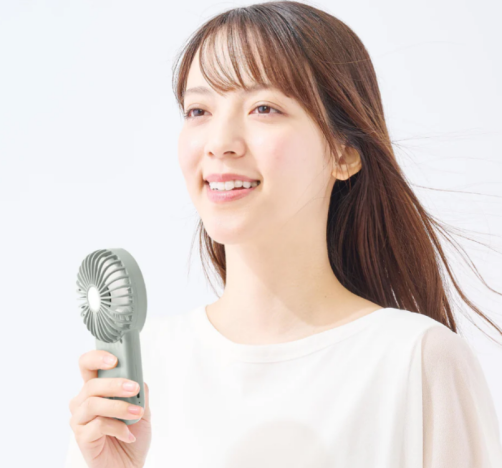 〈生活の木〉新発売♪薄型ひんやりフックファン