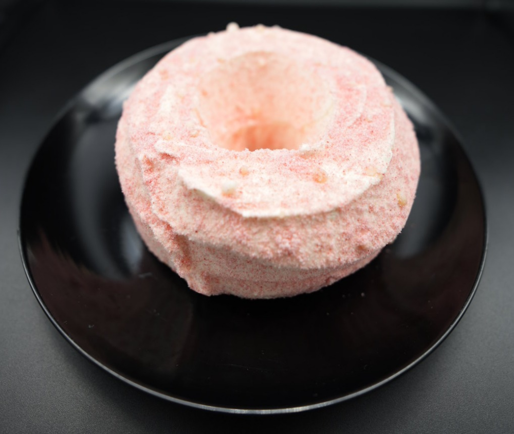 春の訪れを感じるさくらクランツがユーハイムから登場！