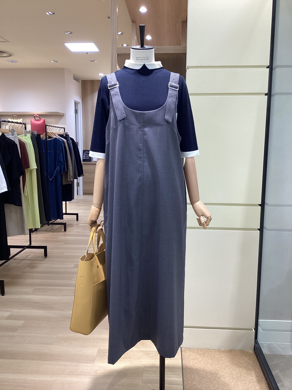 ２０２４年秋冬最新】大人気クレリックカラーニット入荷☆ | マッキントッシュフィロソフィー | 大丸札幌店公式 SHOP BLOG