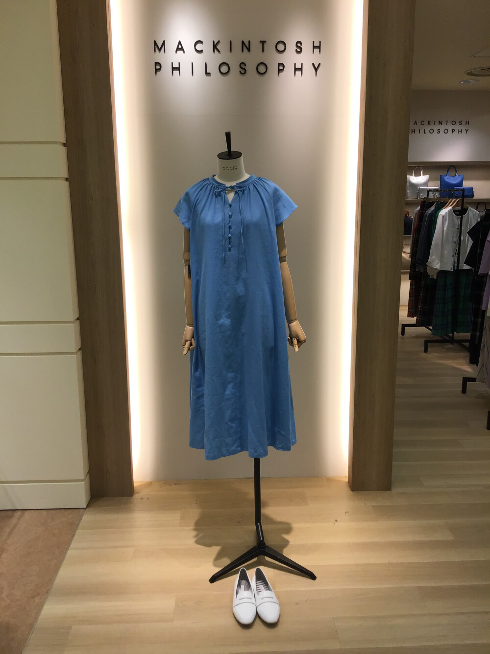 フロントリボンリネンワンピース マッキントッシュフィロソフィー 大丸札幌店公式 shop blog