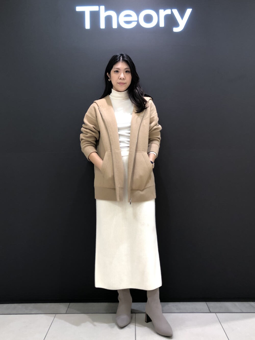 着回しできる！ウールジップフーディ