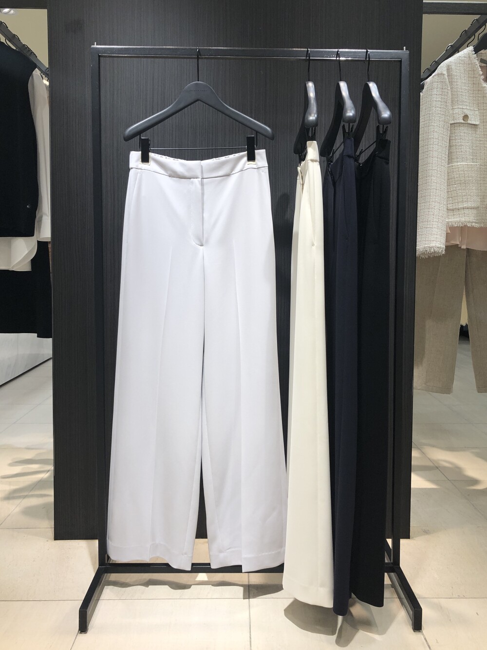 【人気定番】オンオフ兼用！オールシーズン着用パンツ